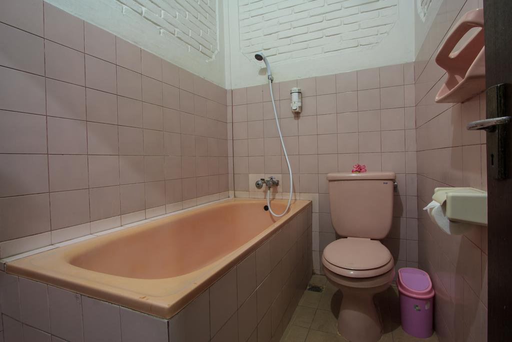 Rabasta Kuta Beach Inn 外观 照片